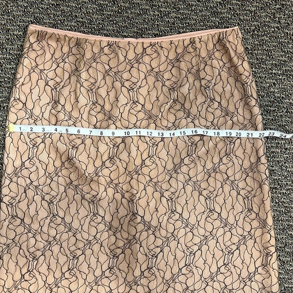 Vince Blush Lace Skirt Size 14 - Picture 7 of 10